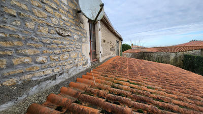 Maison - 316 m² - 15 pièces