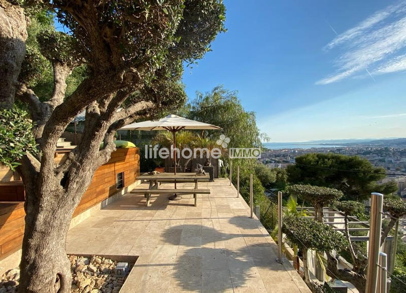 Villa - 145 m² - 5 pièces