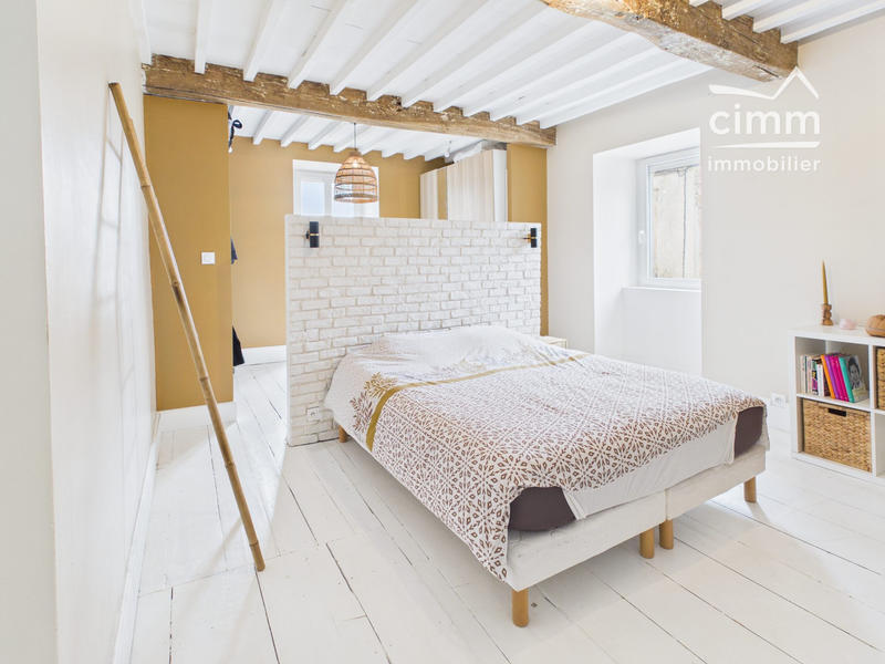 Maison - 206 m² - 5 pièces