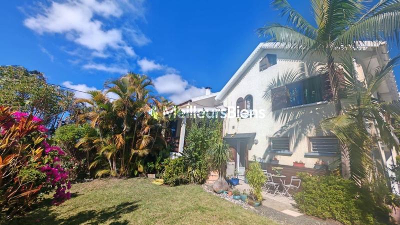 Maison - 167 m² - 7 pièces