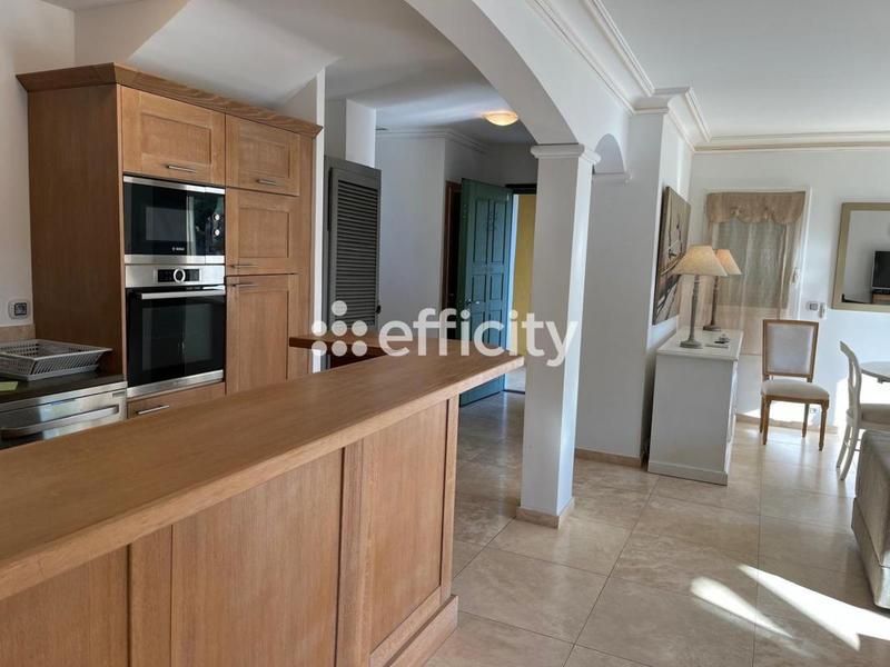 Maison - 106 m² - 4 pièces