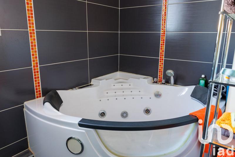 Maison - 91 m² - 5 pièces