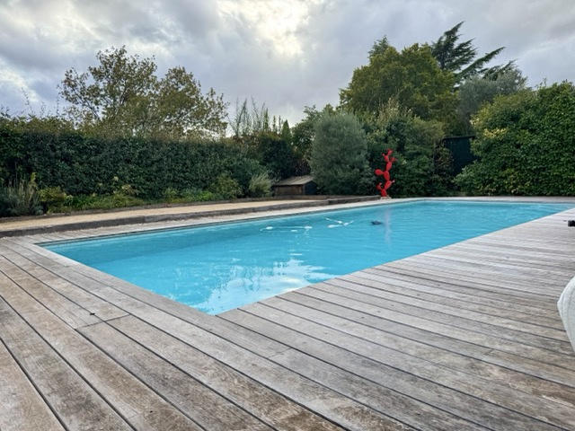 Maison - 194 m² - 6 pièces