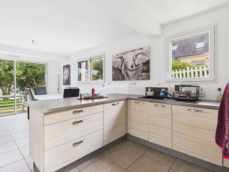 Maison - 90 m² - 4 pièces