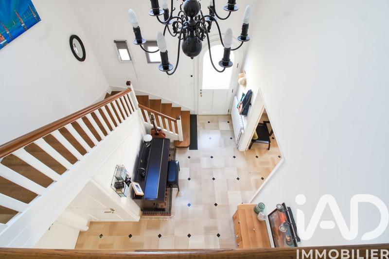 Maison de ville - 170 m² - 10 pièces