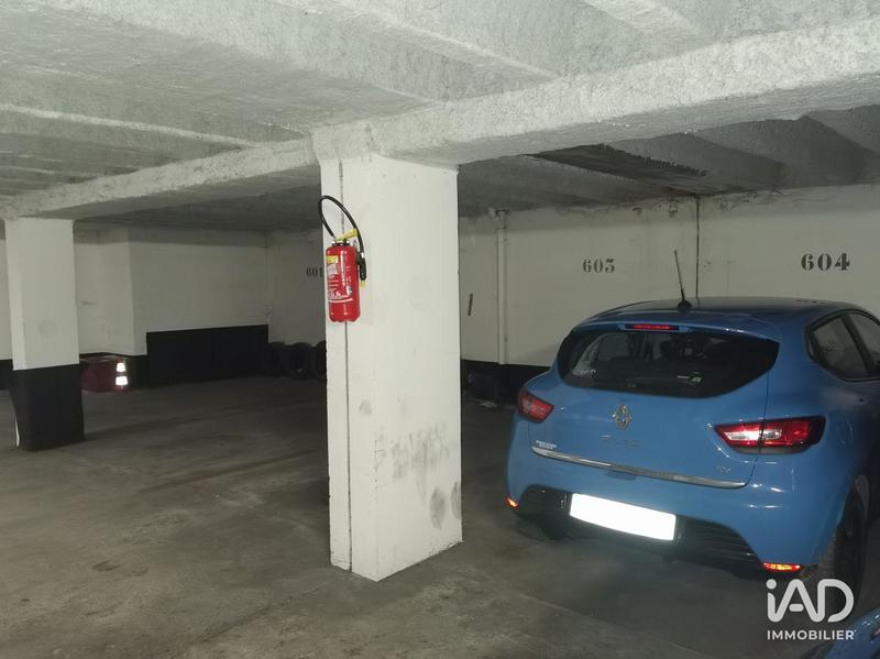 Parking - 10 m²