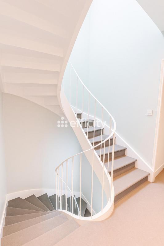 Maison bourgeoise - 210 m² - 10 pièces