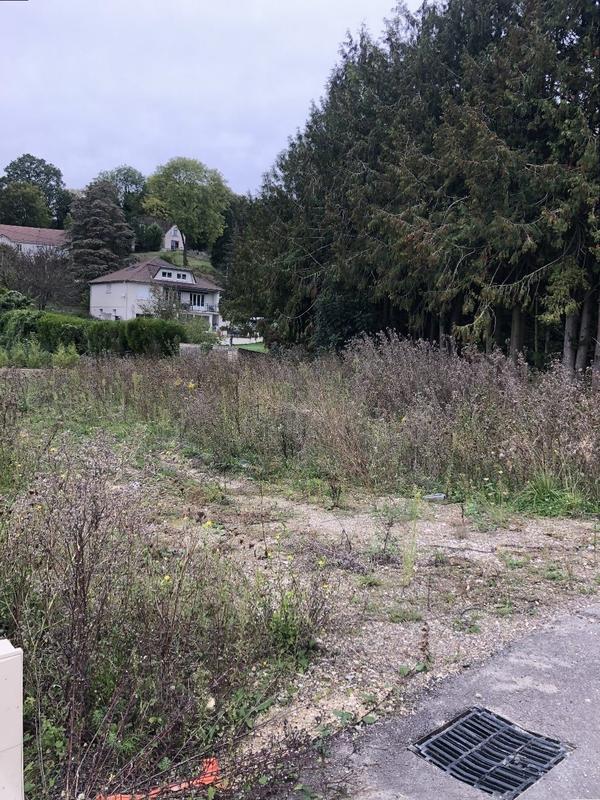 Terrain constructible - 868 m²