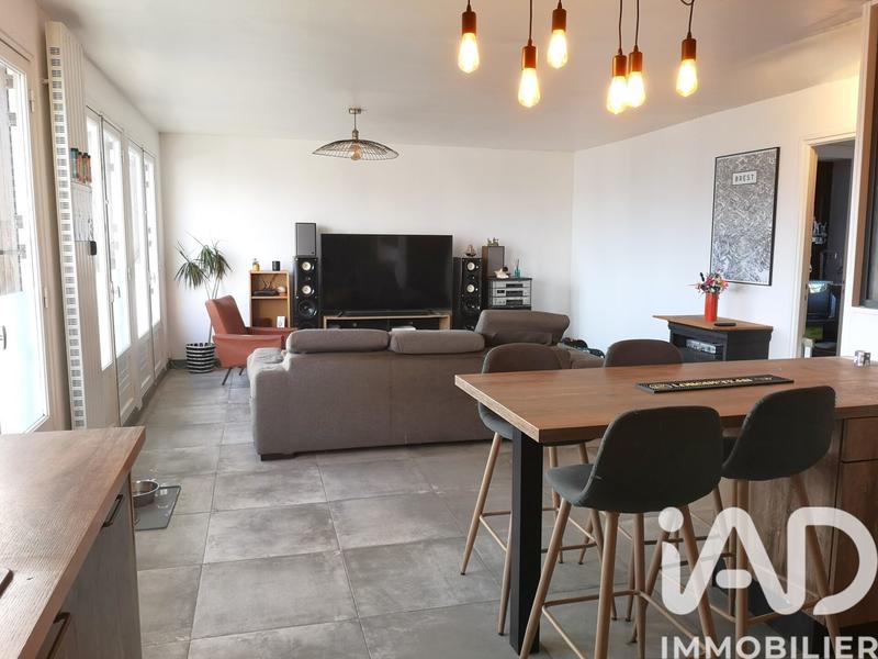 Maison - 84 m² - 4 pièces