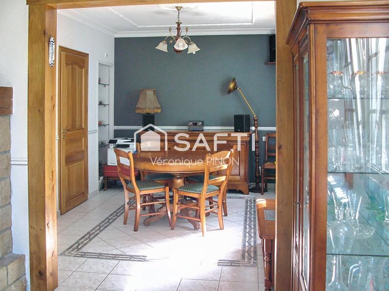 Maison - 160 m² - 7 pièces