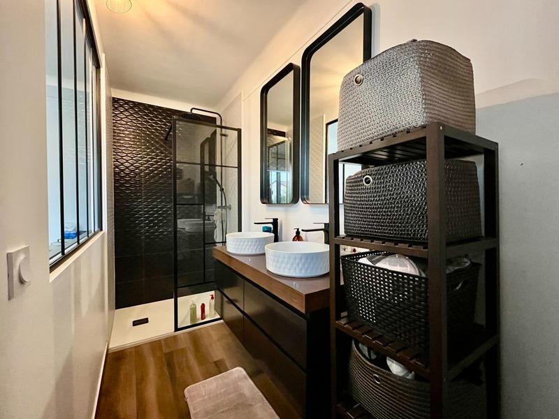 Maison - 124 m² - 6 pièces