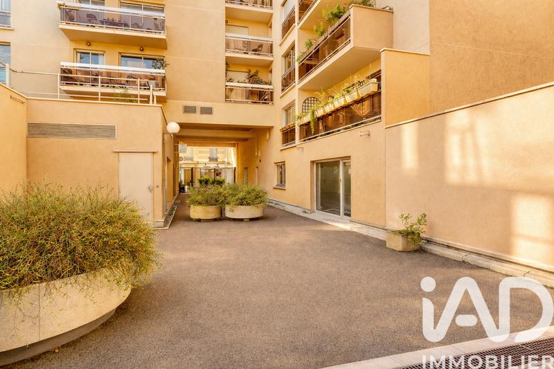 Appartement - 97 m² - 3 pièces