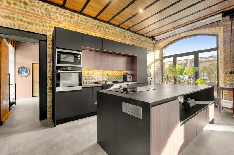 Maison - 187 m² - 4 pièces