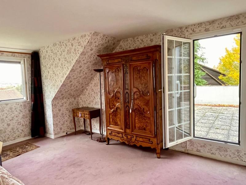 Maison - 170 m² - 6 pièces