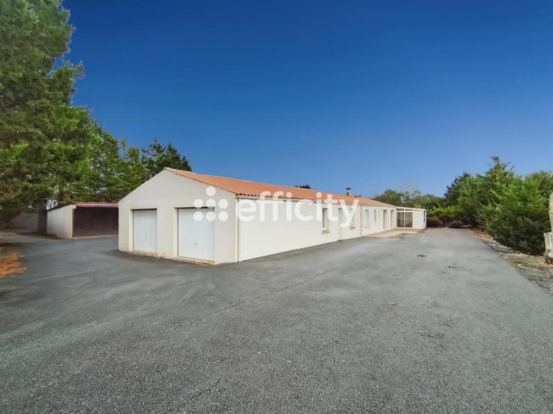 Maison - 159 m² - 6 pièces