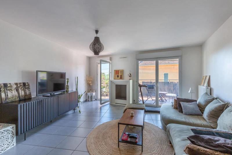 Appartement - 86 m² - 4 pièces