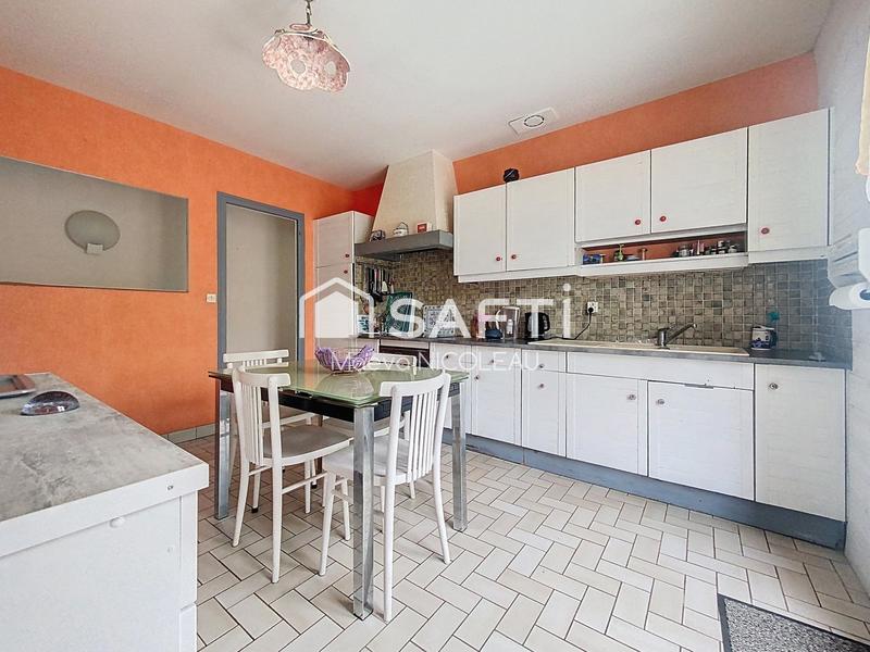 Maison - 111 m² - 4 pièces