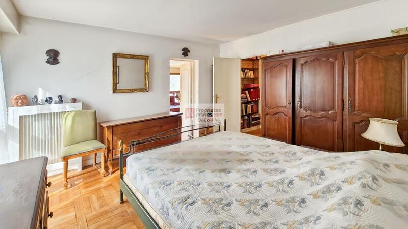 Appartement - 152 m² - 5 pièces