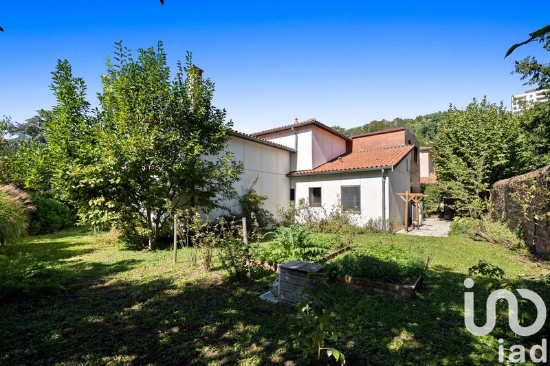 Maison - 183 m² - 6 pièces