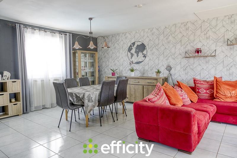 Villa - 235 m² - 9 pièces