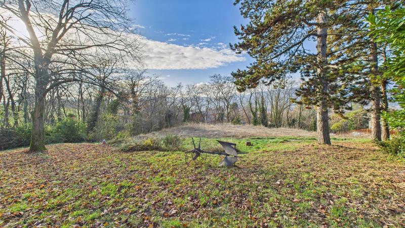 Maison - 202 m² - 6 pièces