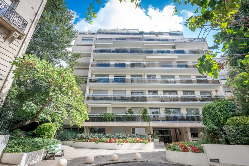 Appartement - 106 m² - 4 pièces