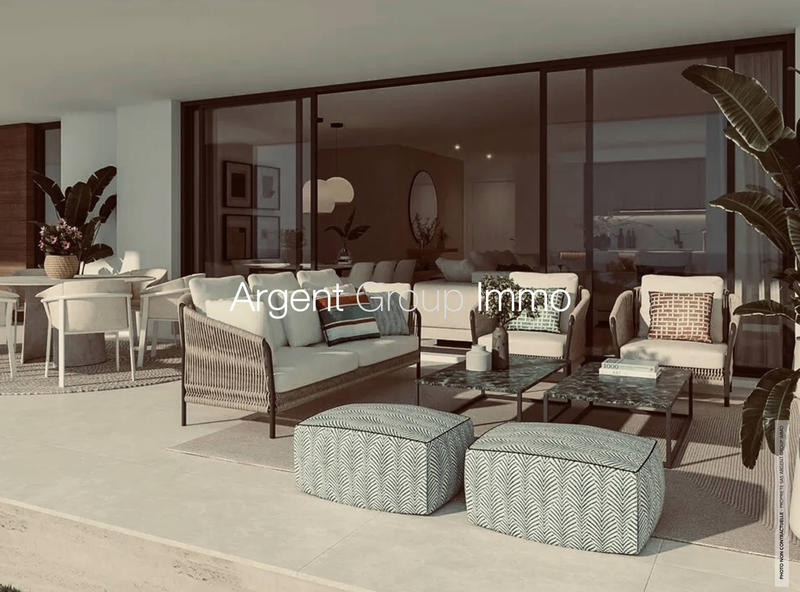 Appartement - 94 m² - 4 pièces