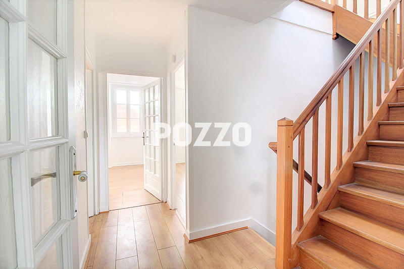 Maison - 146 m² - 5 pièces