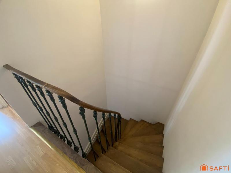 Maison - 170 m² - 6 pièces