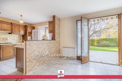 Maison - 122 m² - 6 pièces