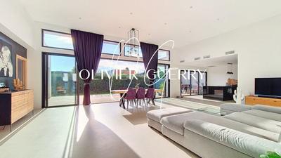 Maison - 155 m² - 4 pièces