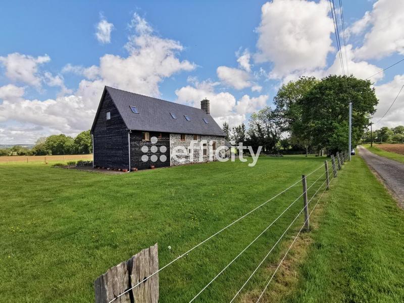 Maison - 269 m² - 9 pièces