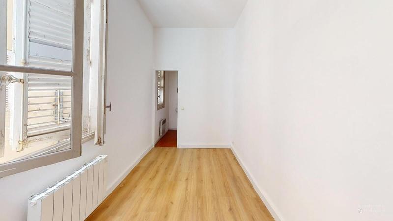 Appartement - 98 m² - 5 pièces