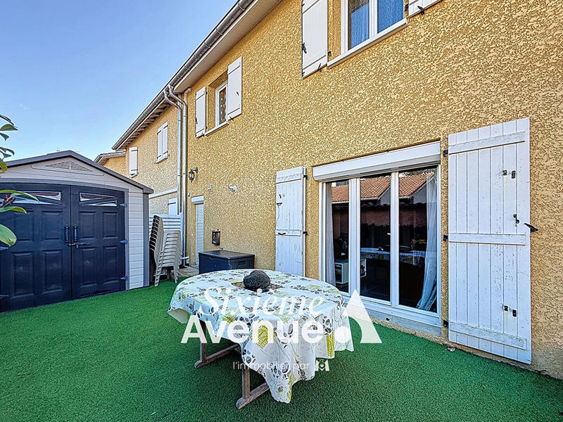 Maison - 104 m² - 5 pièces