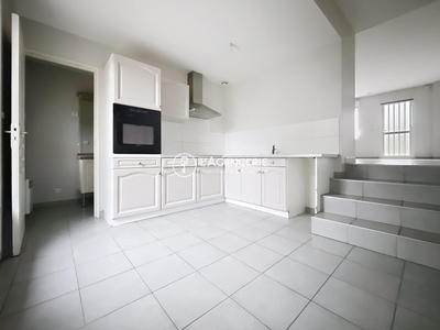 Maison - 64 m² - 3 pièces