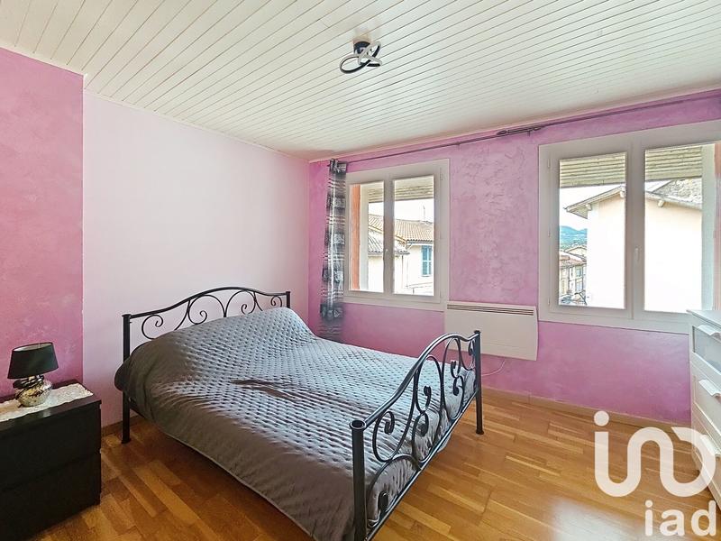 Appartement - 97 m² - 4 pièces