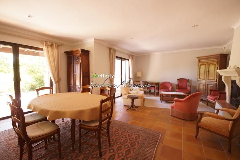 Maison - 135 m² - 5 pièces