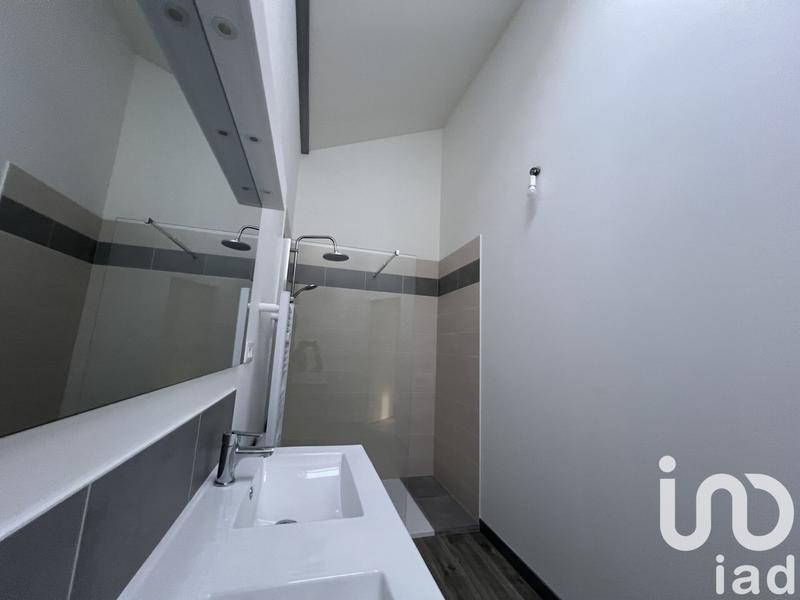 Appartement - 81 m² - 2 pièces