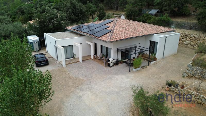 Maison - 147 m² - 6 pièces