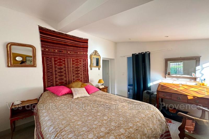 Maison - 200 m² - 6 pièces