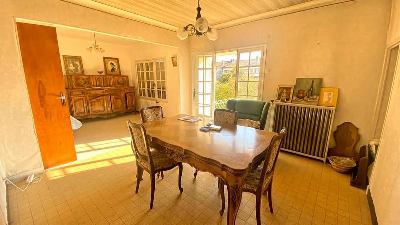Maison - 144 m² - 7 pièces