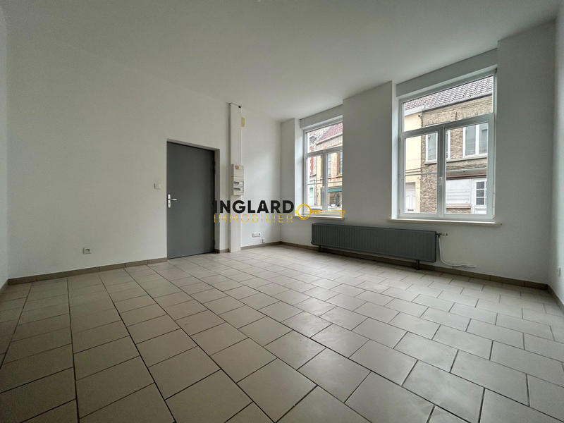 Appartement - 80 m² - 5 pièces