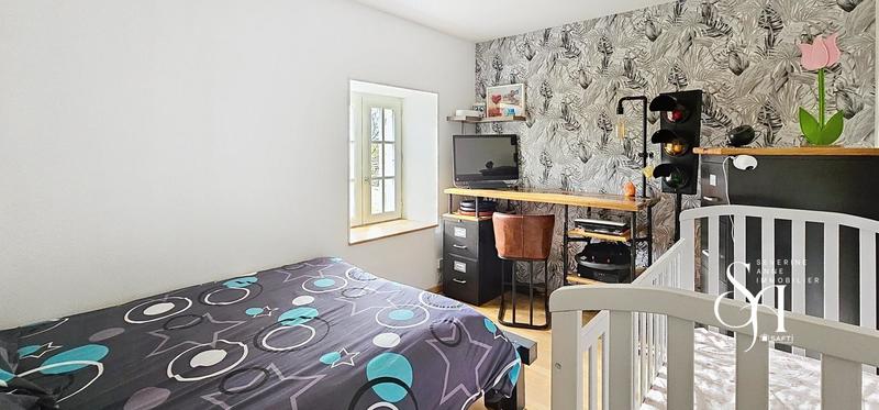 Maison - 190 m² - 8 pièces