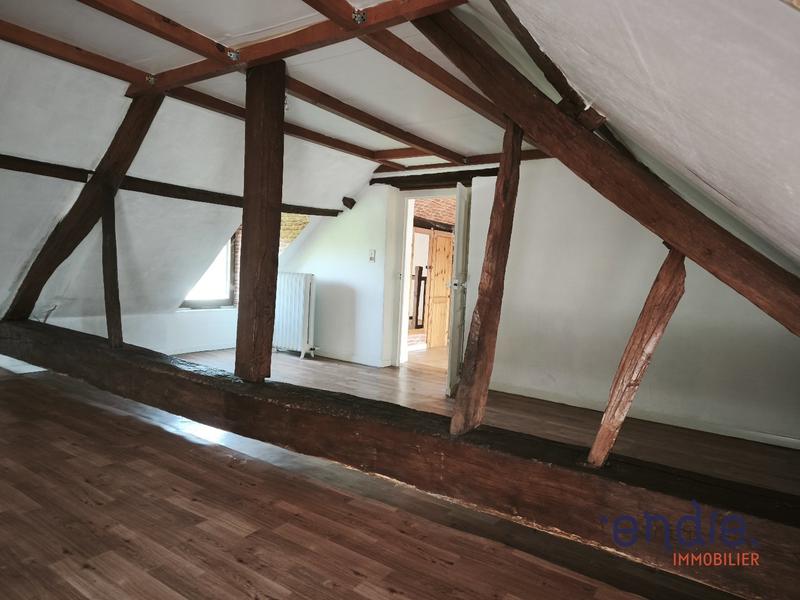 Maison - 233 m² - 10 pièces