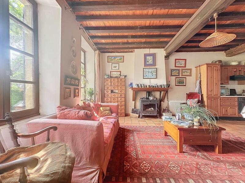 Maison - 225 m² - 6 pièces