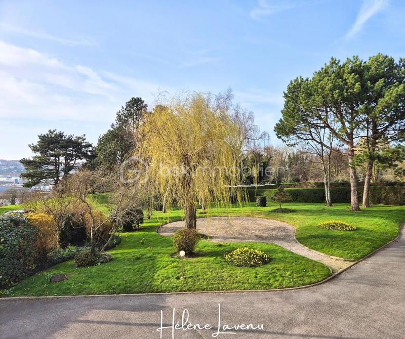 Bureau - 140 m² - 4 pièces