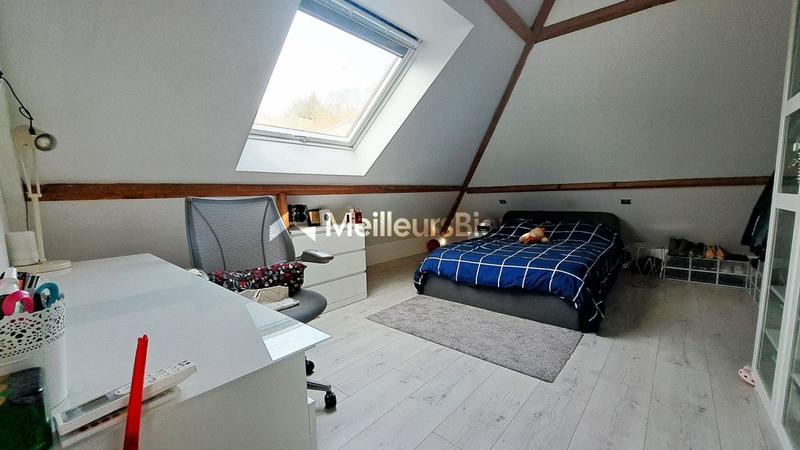 Maison - 219 m² - 8 pièces