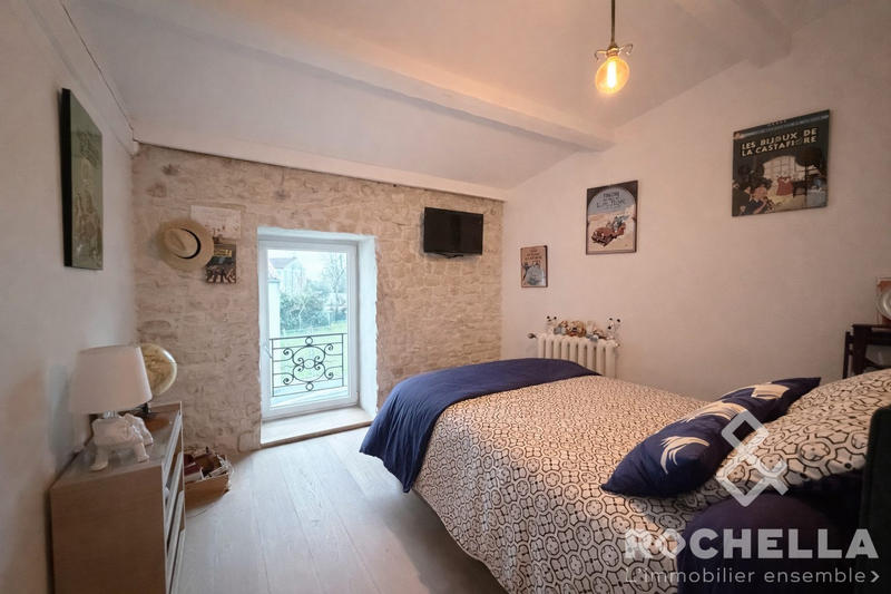 Maison ancienne - 195 m² - 5 pièces