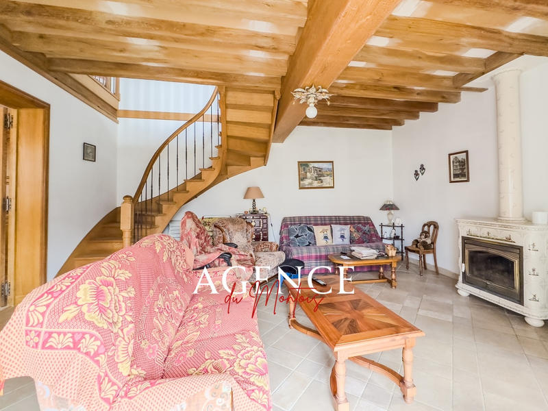 Maison - 191 m² - 6 pièces