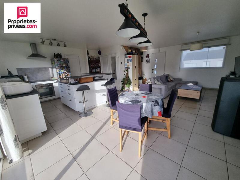 Maison - 90 m² - 5 pièces